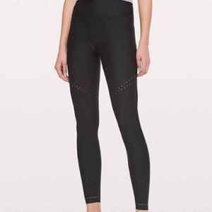 LULULEMON*** Lululemon Zoned in/in Focus Run Tight 28". Soulcycle. Size 4